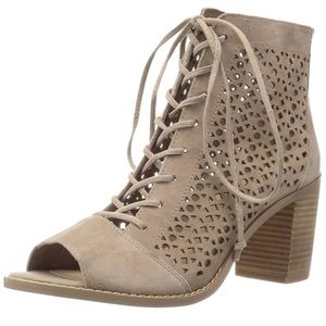 Gianni Bini laser cur peep toe booties